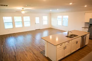 423 Bluejack Wy, Hutto, TX 78634 - Photo 9