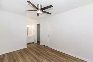 609 E 45th St, Austin, TX 78751 - Photo 7