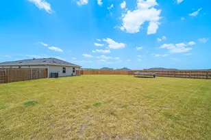151 Galanthus Ct, Kyle, TX 78640 - Photo 21