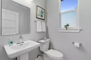 304 Blackson Ave, Austin, TX 78752 - Photo 11