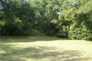 5904 Burlington Ct, Austin, TX 78727 - Photo 13