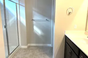 302 Marjorie Dr, Hutto, TX 78634 - Photo 11