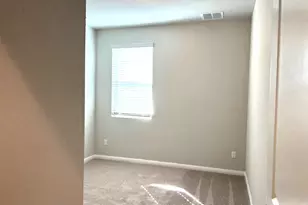 302 Marjorie Dr, Hutto, TX 78634 - Photo 7