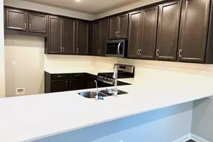 302 Marjorie Dr, Hutto, TX 78634 - Photo 5