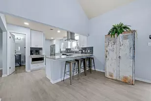 827 Briarcliff Dr, San Antonio, TX 78213 - Photo 5