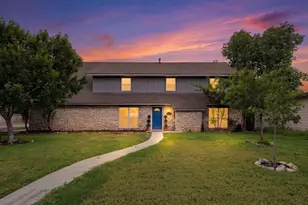 827 Briarcliff Dr, San Antonio, TX 78213 - Photo 1