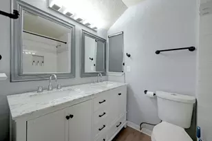 827 Briarcliff Dr, San Antonio, TX 78213 - Photo 13