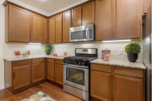 6715 Windrift Way, Austin, TX 78745 - Photo 15