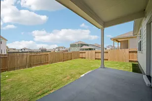 249 Firefox Wy, Jarrell, TX 76537 - Photo 33