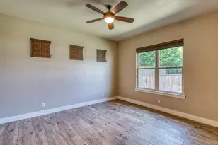804 Four Oaks Ln, Marble Falls, TX 78654 - Photo 13