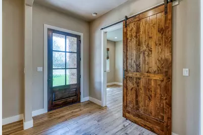 804 Four Oaks Lane, Marble Falls, TX 78654 - Photo 5