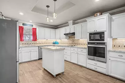 1601 Sunset Circle, Cameron, TX 76520 - Photo 17