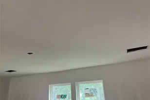 112 W Ila St, Elgin, TX 78621 - Photo 23