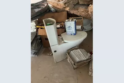 112 W Ila Street, Elgin, TX 78621 - Photo 19