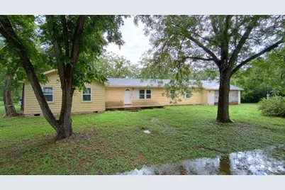 112 W Ila Street, Elgin, TX 78621 - Photo 15