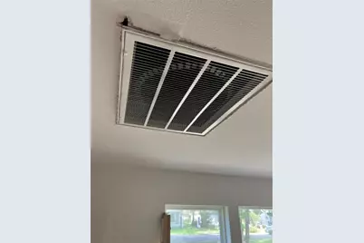 112 W Ila Street, Elgin, TX 78621 - Photo 23