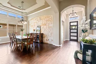 210 Lake Como Dr, Lakeway, TX 78734 - Photo 11