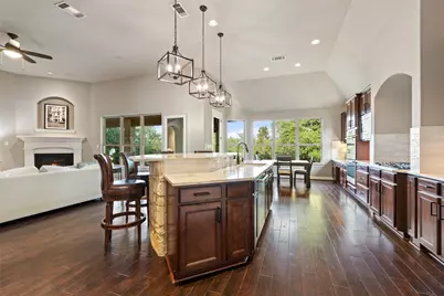 210 Lake Como Drive, Lakeway, TX 78734 - Photo 19