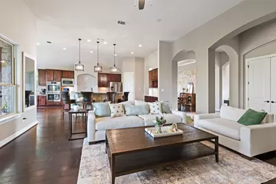 210 Lake Como Drive, Lakeway, TX 78734 - Photo 15