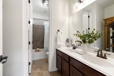 210 Lake Como Drive, Lakeway, TX 78734 - Photo 29