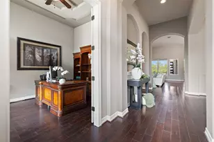 210 Lake Como Dr, Lakeway, TX 78734 - Photo 9