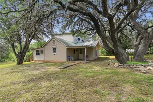 1260 Magers Rd, Concan, TX 78801 - Photo 7