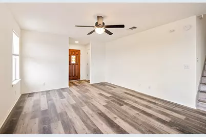 104 Pond Way, Hutto, TX 78634 - Photo 7