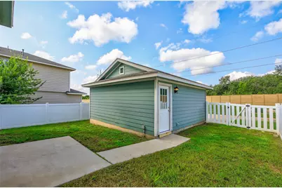 1715 Lost Maples Loop, Cedar Park, TX 78613 - Photo 23