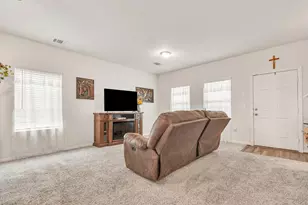 124 Zion Dr, Kyle, TX 78640 - Photo 11