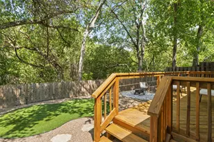 2802 Catalina Dr, Austin, TX 78741 - Photo 19