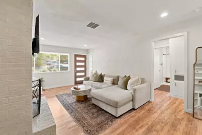 2802 Catalina Drive #B, Austin, TX 78741 - Photo 5