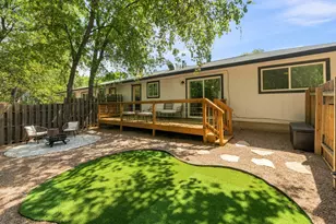 2802 Catalina Dr, Austin, TX 78741 - Photo 21
