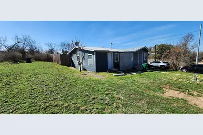 504 W Luce Street, Llano, TX 78643 - Photo 17