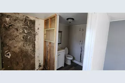 504 W Luce Street, Llano, TX 78643 - Photo 7