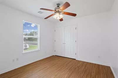 1611 E 13th Street #B, Austin, TX 78702 - Photo 11