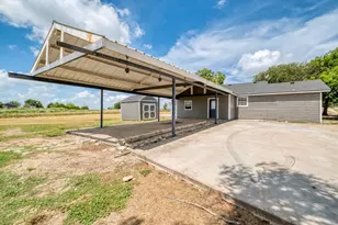 2701 Windy Ridge Rd, Taylor, TX 76574 - Photo 5