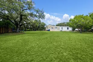 500 N Bluff Dr, Austin, TX 78745 - Photo 23