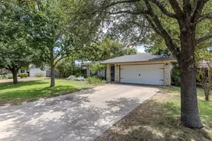 8509 Slant Oak Dr, Austin, TX 78729 - Photo 31