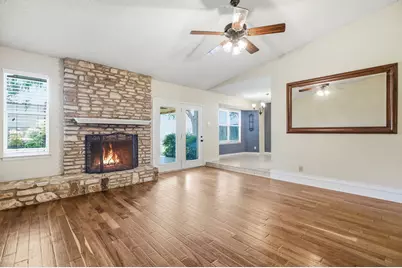 8509 Slant Oak Drive, Austin, TX 78729 - Photo 5