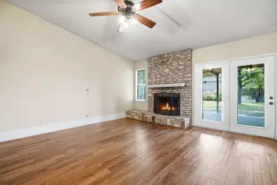8509 Slant Oak Drive, Austin, TX 78729 - Photo 7