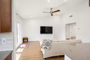 505 Chihuahua Trail, Austin, TX 78745 - Photo 5