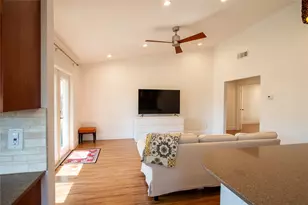 505 Chihuahua Trail, Austin, TX 78745 - Photo 5