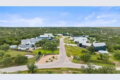 31890 Mirela Ann Road, Dripping Springs, TX 78620 - Photo 11