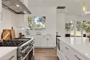 12120 Fitzhugh Pl, Dripping Springs, TX 78620 - Photo 15