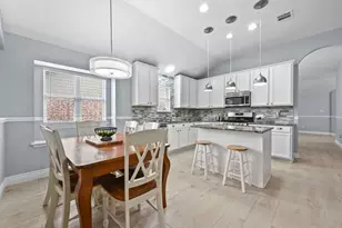 106 Pecanwood N, Kyle, TX 78640 - Photo 11