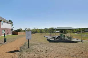 106 Pecanwood N, Kyle, TX 78640 - Photo 33