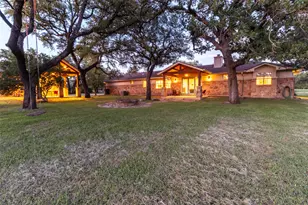 515 E Trail, Spicewood, TX 78669 - Photo 27