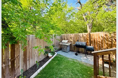 1616 Webberville Road #A, Austin, TX 78721 - Photo 31