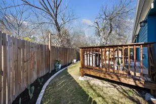 1616 Webberville Rd, Austin, TX 78721 - Photo 25