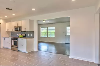 8107 Lazy Lane, Austin, TX 78757 - Photo 5